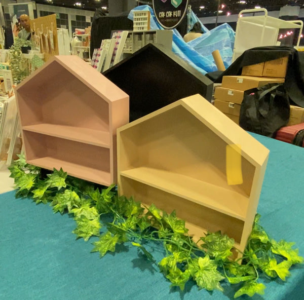 X024 - Stamp/Stationery Display Shelf